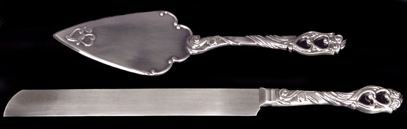 Antique Silver Plated Cake Cutting Set -- FREE Engraving! CA5565