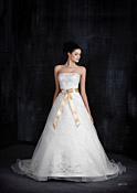 Divine Couture Wedding Dress - D705