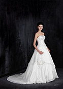 Divine Couture Wedding Dress - D711