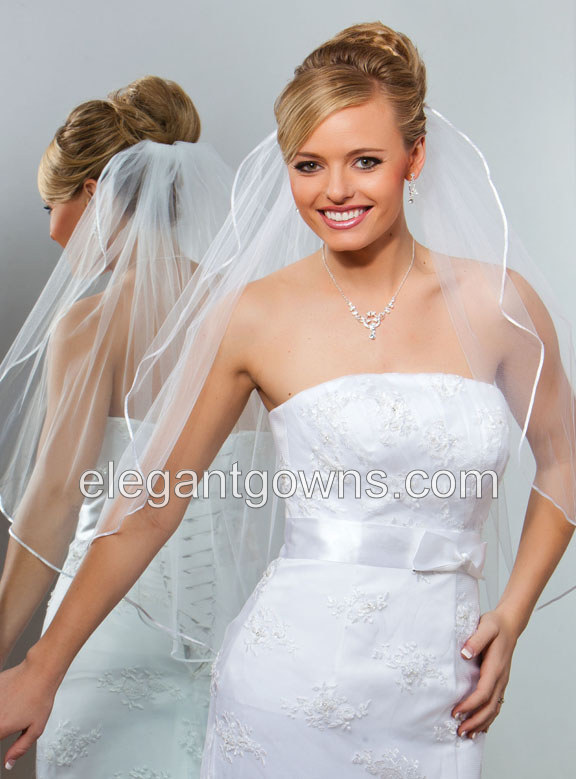 1 Tier Waist 1/8" Ribbon Edge Wedding Veil 108" Wide 1-301-1R - Click Image to Close