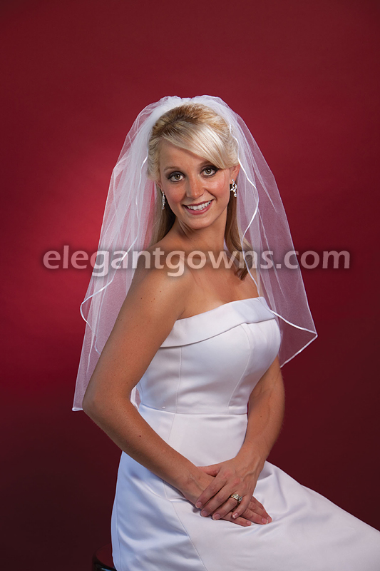 1 Tier Waist 1/8" Ribbon Edge Wedding Veil 108" Wide 1-301-1R - Click Image to Close