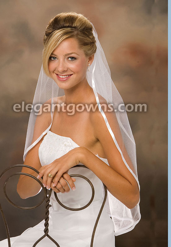 1 Tier Waist Length 3/8" Ribbon Edge Wedding Veil 5-301-3R - Click Image to Close