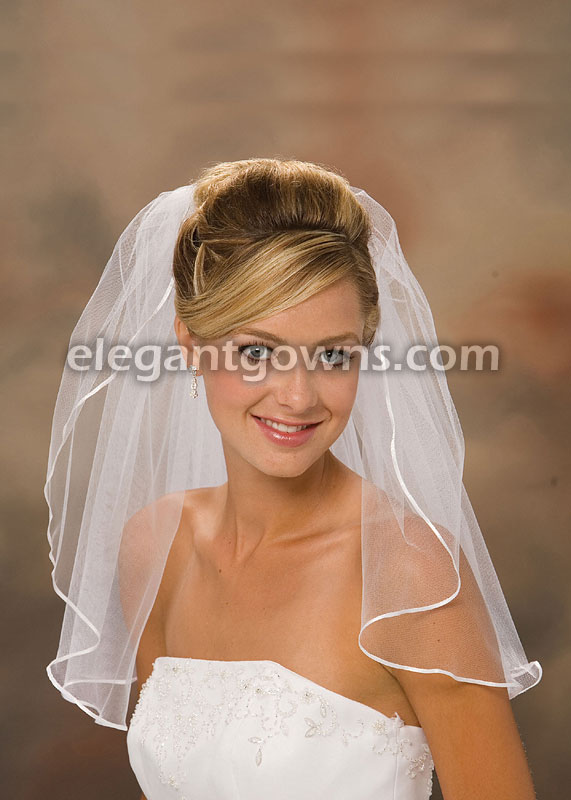 1 Tier Shoulder Length 1/8" Ribbon Edge Wedding Veil 1-201-1R - Click Image to Close