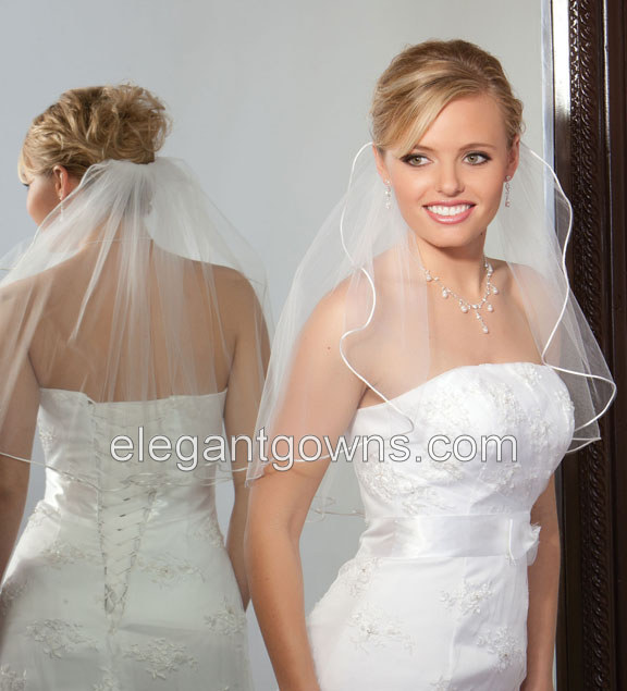 1 Tier Shoulder Length Rattail Edge Wedding Veil 1-201-RT - Click Image to Close