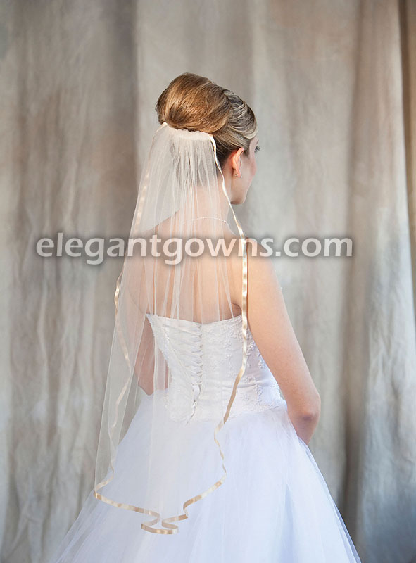 1 Tier Beige Wedding Veil 3/8" Beige Ribbon Edge 5-301-3R-BG-BG - Click Image to Close