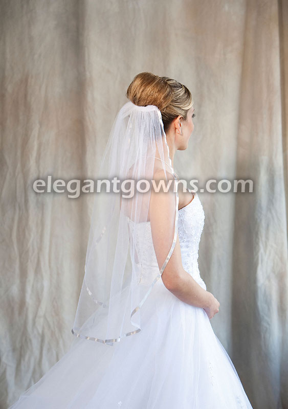 1 Tier Waist Length Veil With 3/8" Silver Ribbon Edge 5-301-3R-S - Click Image to Close