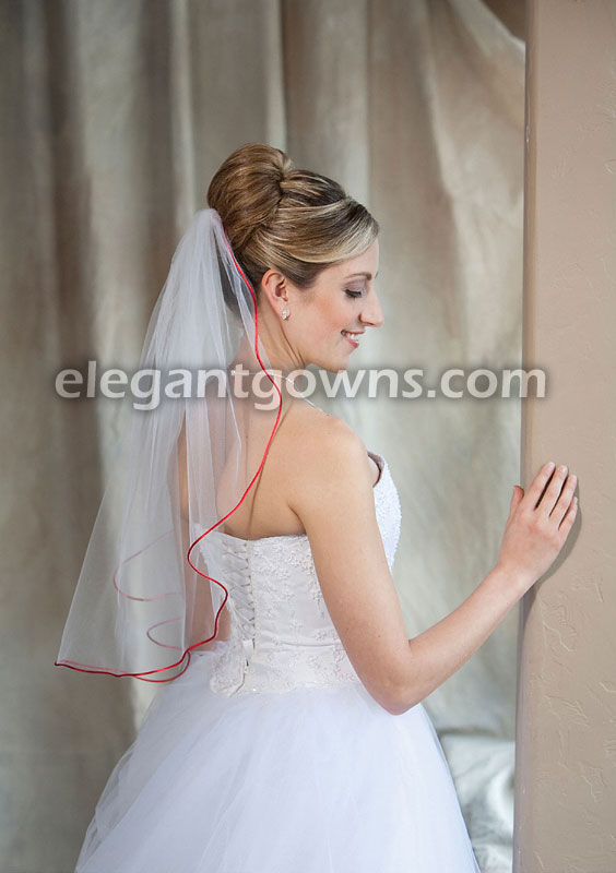 1 Tier Elbow Length Veil with Red Rattail Edge 7-251-RT-RD - Click Image to Close
