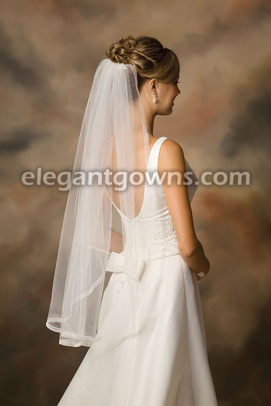 1 Tier Fingertip Length 5/8" Sheer Ribbon Wedding Veil 7-361-SR - Click Image to Close