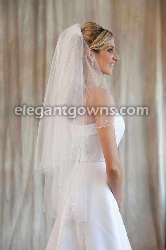 Clearance Wedding Veil 749V_C - Click Image to Close