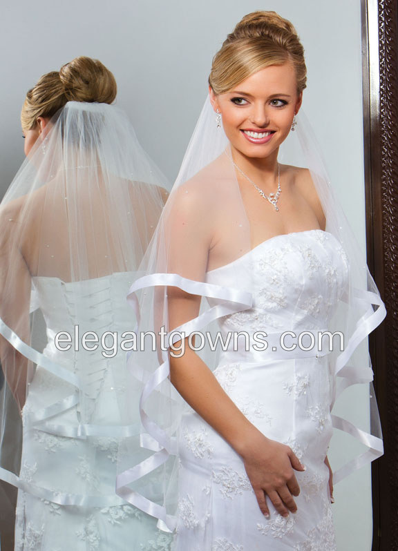 2Tier Fingertip Length 7/8" Ribbon Edge Wedding Veil C7-362-7R-P - Click Image to Close