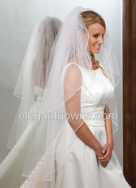 2 Tier Knee Length Soutache Edge Wedding Veil S1-452-ST-P - Click Image to Close