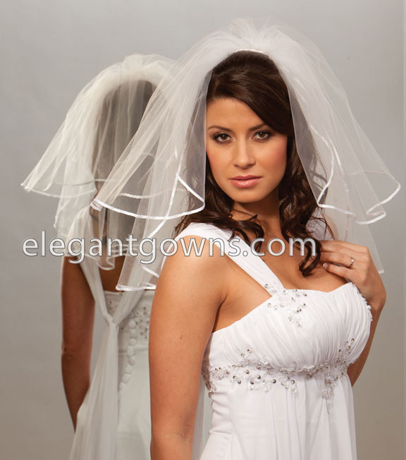 2 Tier Shoulder Length 1/8" Ribbon Edge Wedding Veil S5-202-1R - Click Image to Close