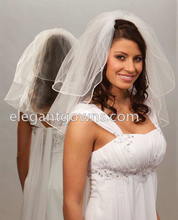 2 Tier Shoulder Length Pearl Edge Wedding Veil S5-202-P - Click Image to Close