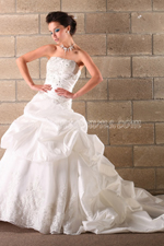 Divine Wedding Dress - D786