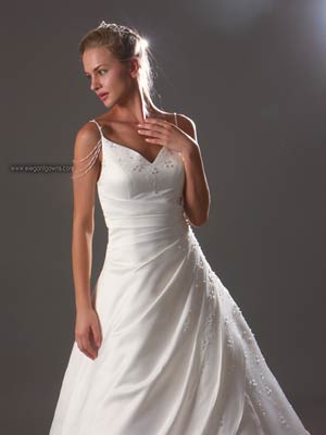 wedding dress - style D044