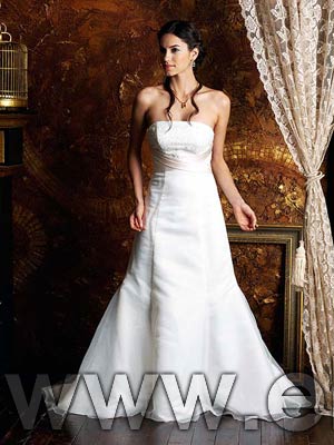 wedding dress - style D647