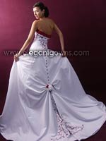 wedding dress - style #D096