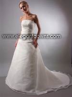 wedding dress - style #D5023 - photo 1