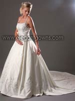 wedding dress - style D5025