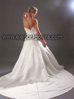 wedding dress - style #D5026