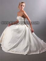 wedding dress - style #D5027 - photo 1