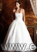 wedding dress - style D644