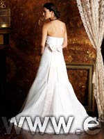 wedding dress - style #D647