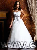 wedding dress - style D650