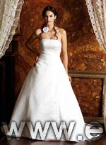 wedding dress - style D654