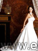 wedding dress - style #D654