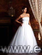 wedding dress - style D656