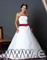 wedding dress - style #D658